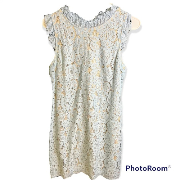 Hidden Label Powder blue and Cream lace Above the Knee Dress, Women’s Size Large - Picture 1 of 8